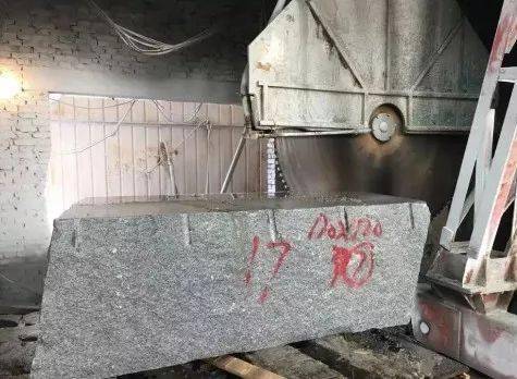 都說異型石材貴,但加工后石材損耗多少你知道嗎